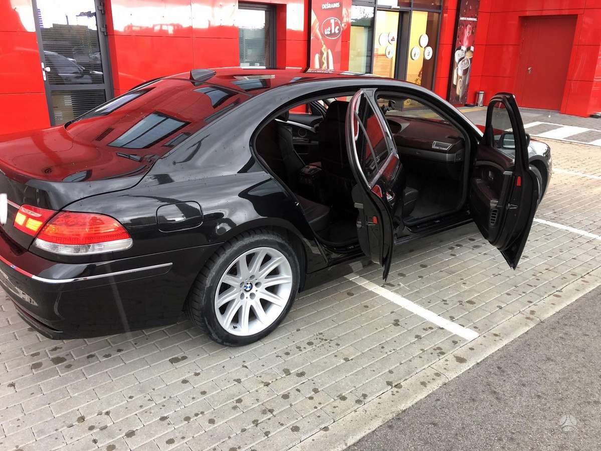 BMW 730, 3.0 l., Седан
