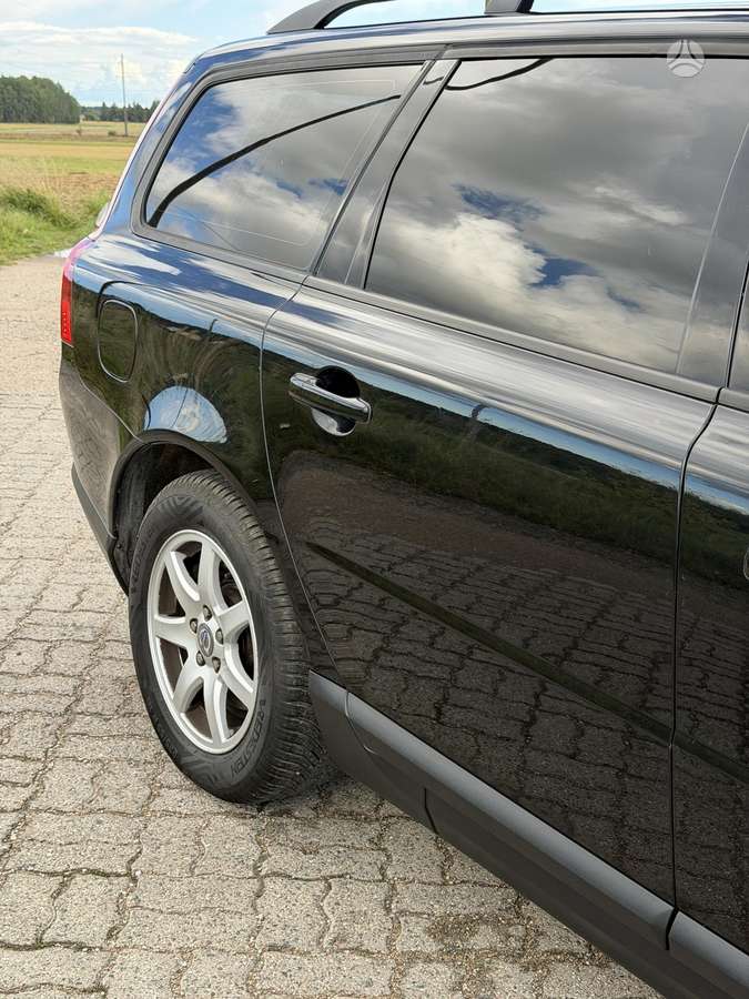 Volvo V70, 2.0 l., Универсал