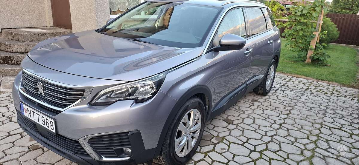 Peugeot 5008 - 5