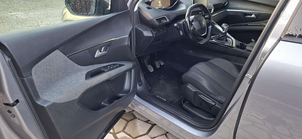 Peugeot 5008 - 6