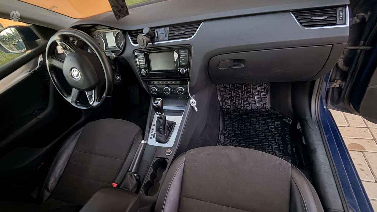 Škoda Octavia - 12