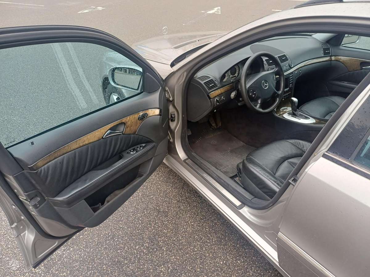 Mercedes-Benz E280, 3.2 l., Универсал