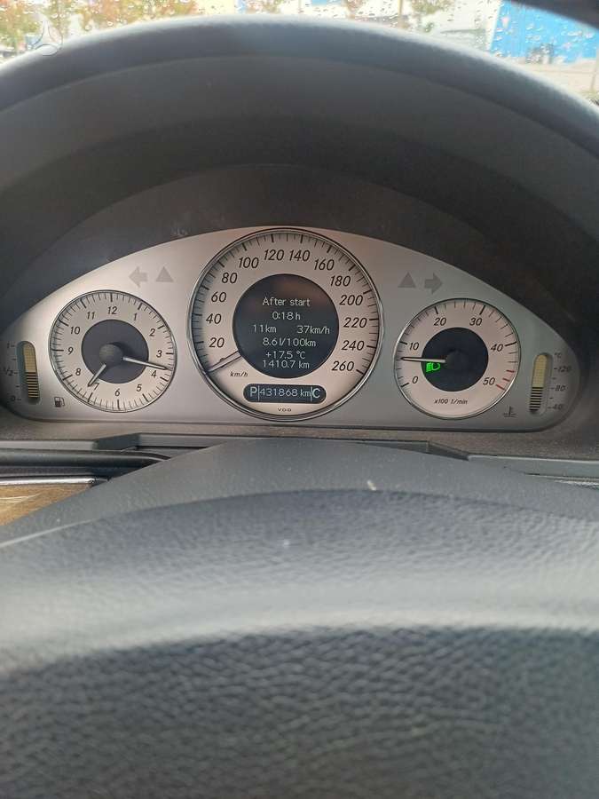 Mercedes-Benz E280, 3.2 l., Универсал