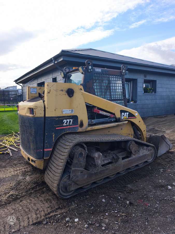 Caterpillar 277, mini krautuvai