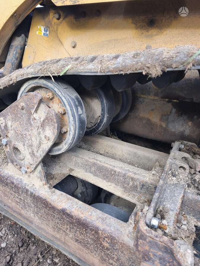 Caterpillar 277, mini loaders