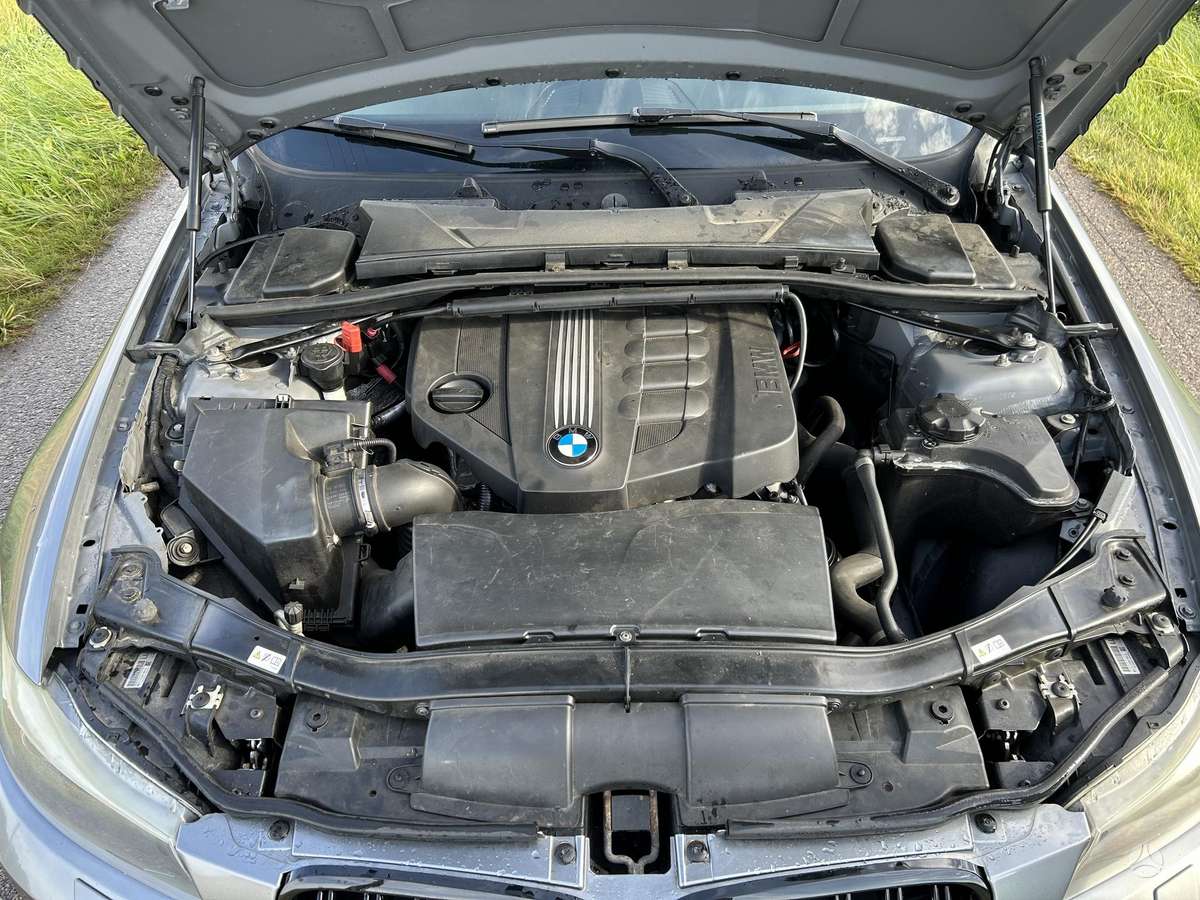 BMW 318, 2.0 l., Универсал