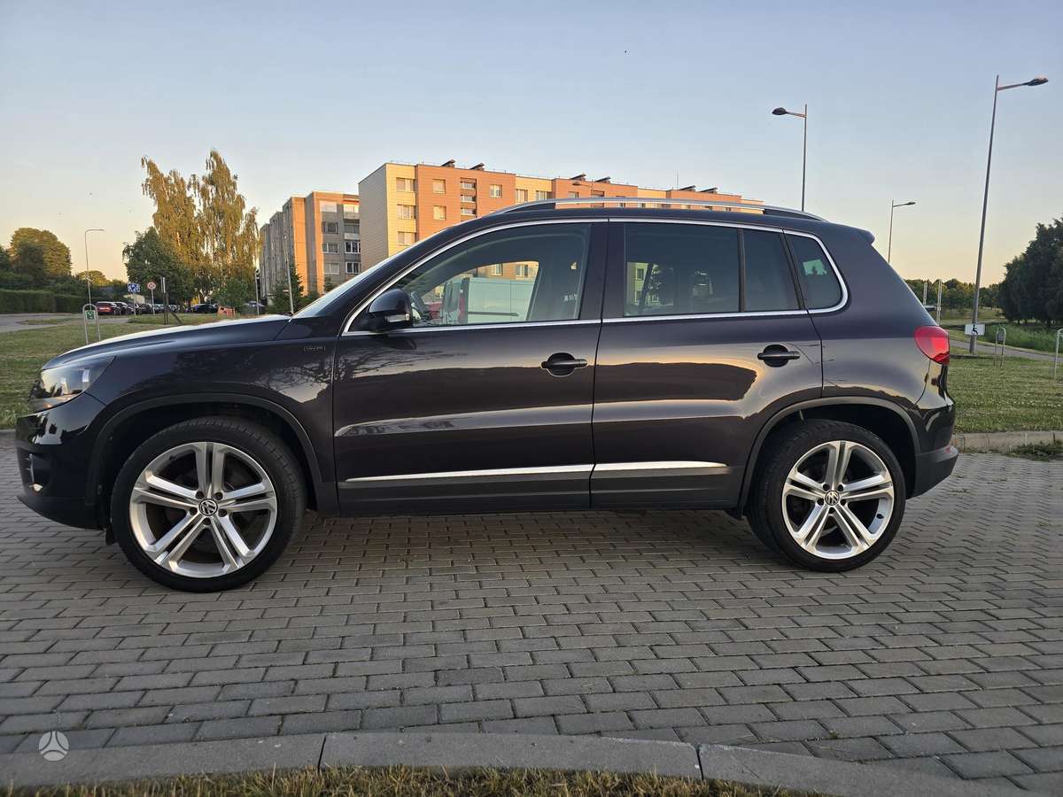 Volkswagen Tiguan - 2