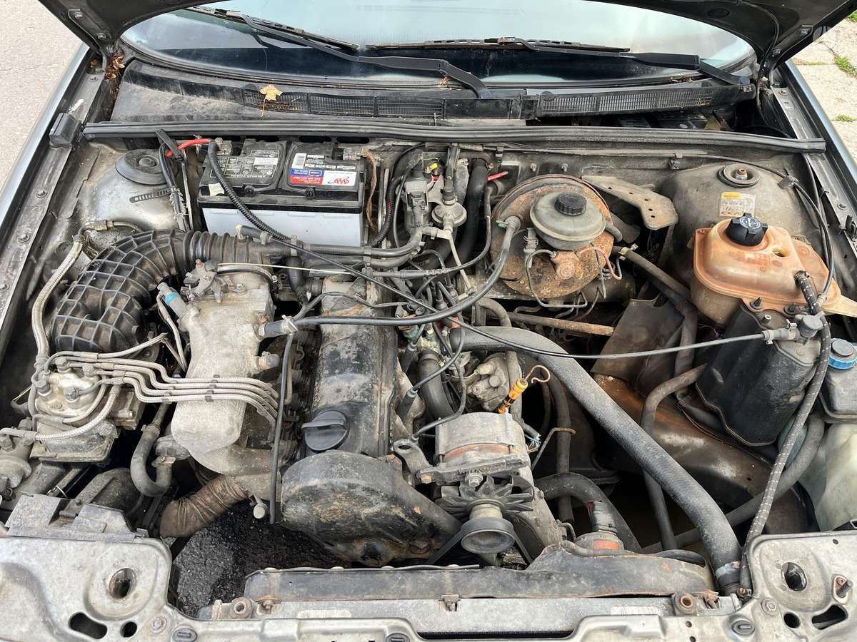 Audi 80, 1.8 l., Седан