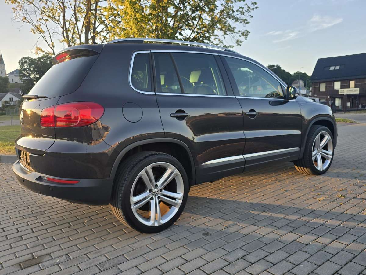 Volkswagen Tiguan - 3