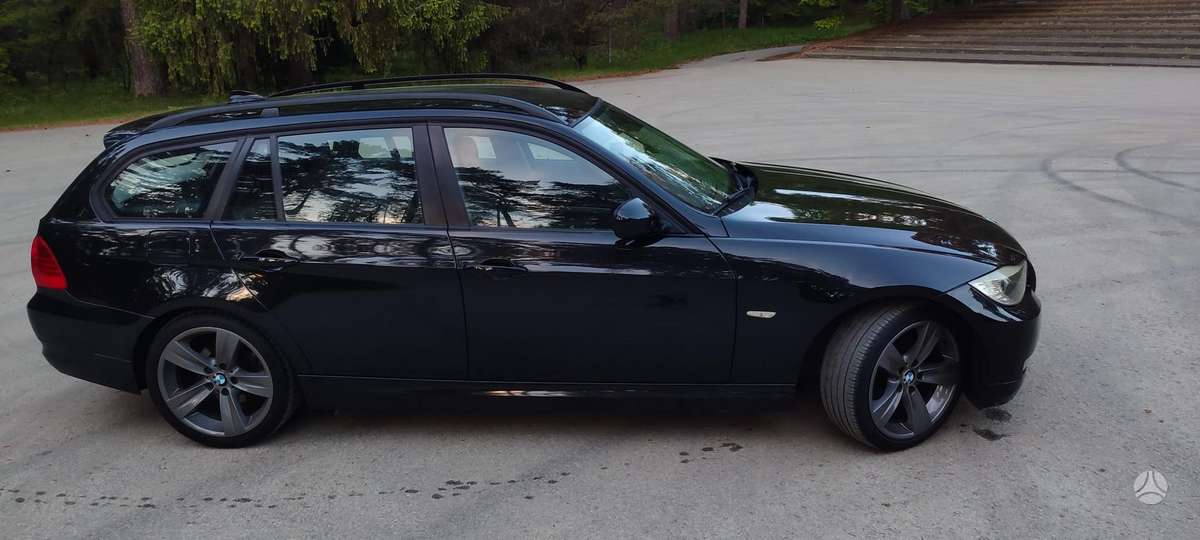 BMW 320, 2.0 l., wagon
