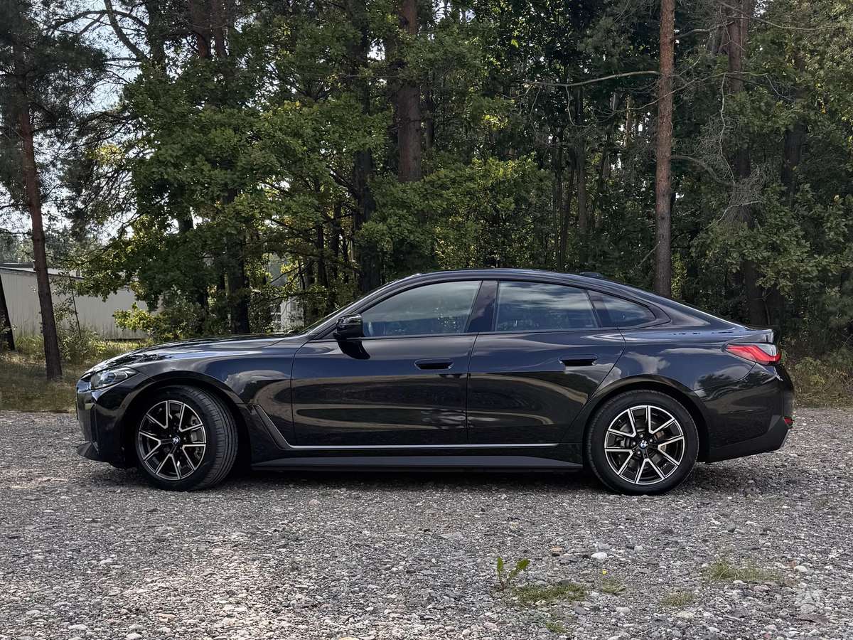 BMW i4, 84 кВт·ч, Хэтчбек