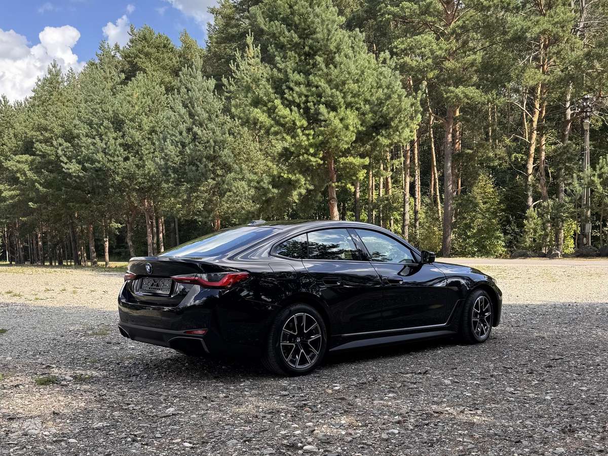 BMW i4, 84 кВт·ч, Хэтчбек