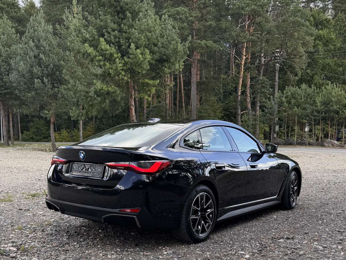 BMW i4, 84 кВт·ч, Хэтчбек