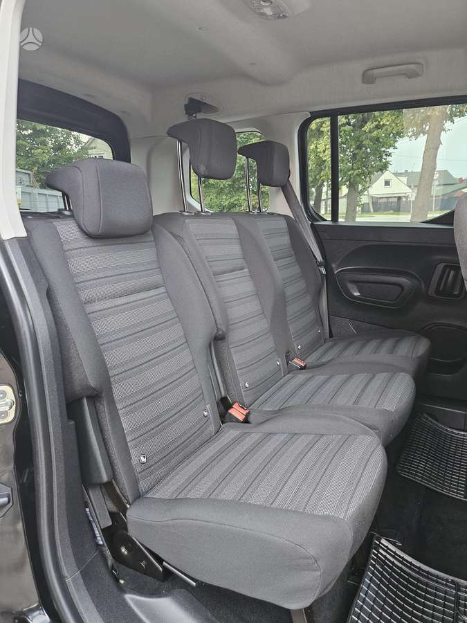 Opel Combo, 1.2 l., Минивэн