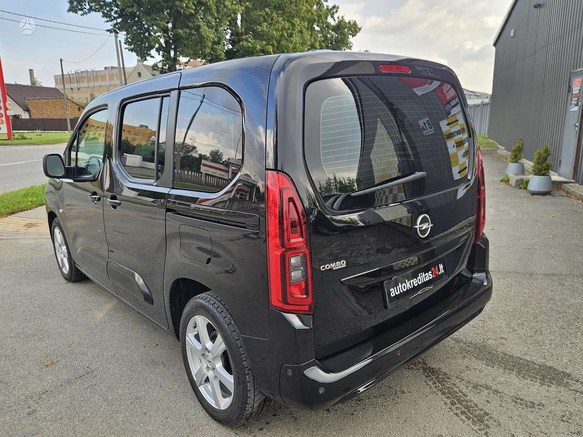 Opel Combo, 1.2 l., Минивэн
