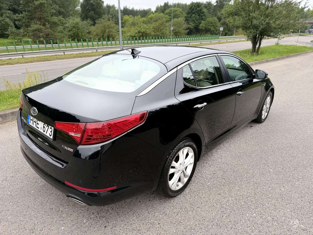 Kia Optima, 2.4 l., Седан