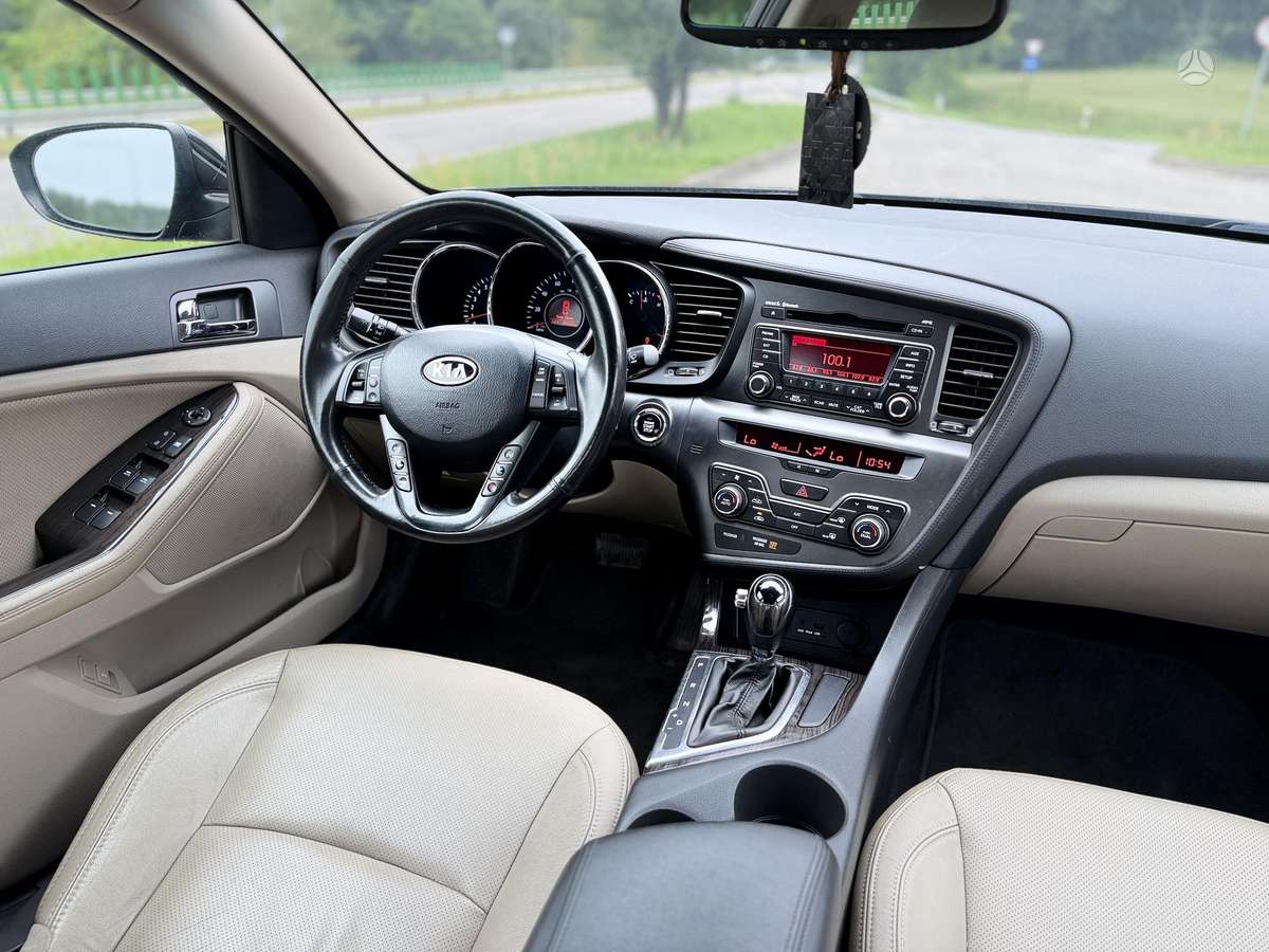 Kia Optima, 2.4 l., Седан