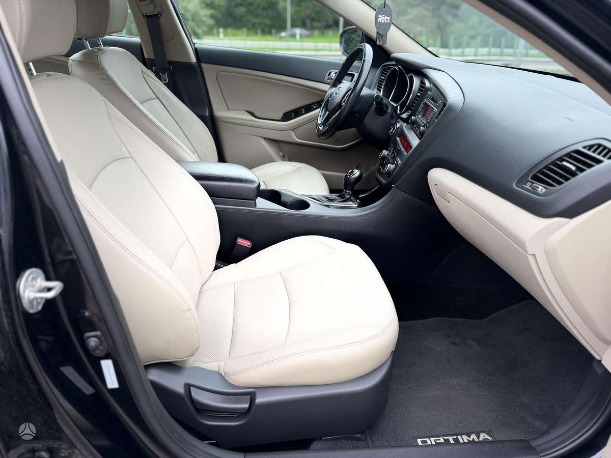 Kia Optima, 2.4 l., Седан
