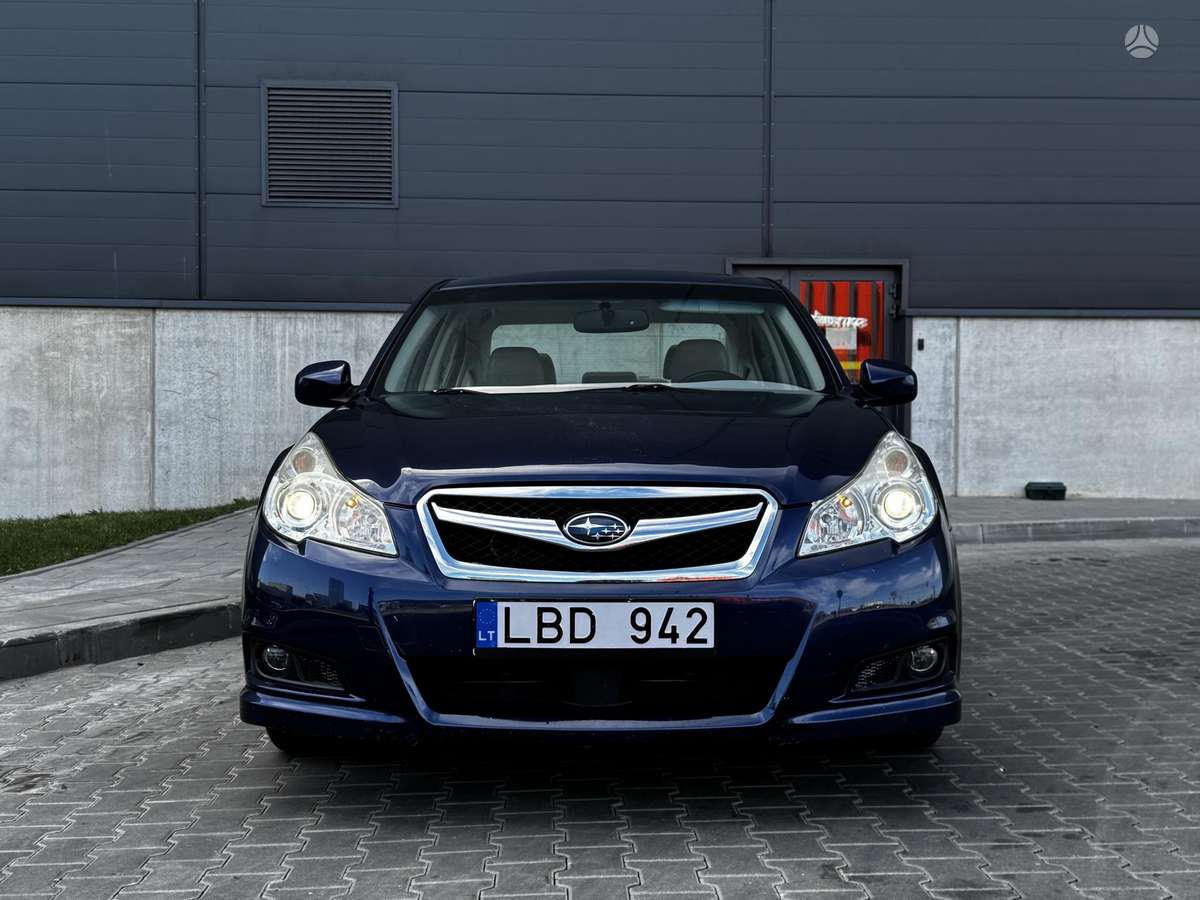 Subaru Legacy - 3