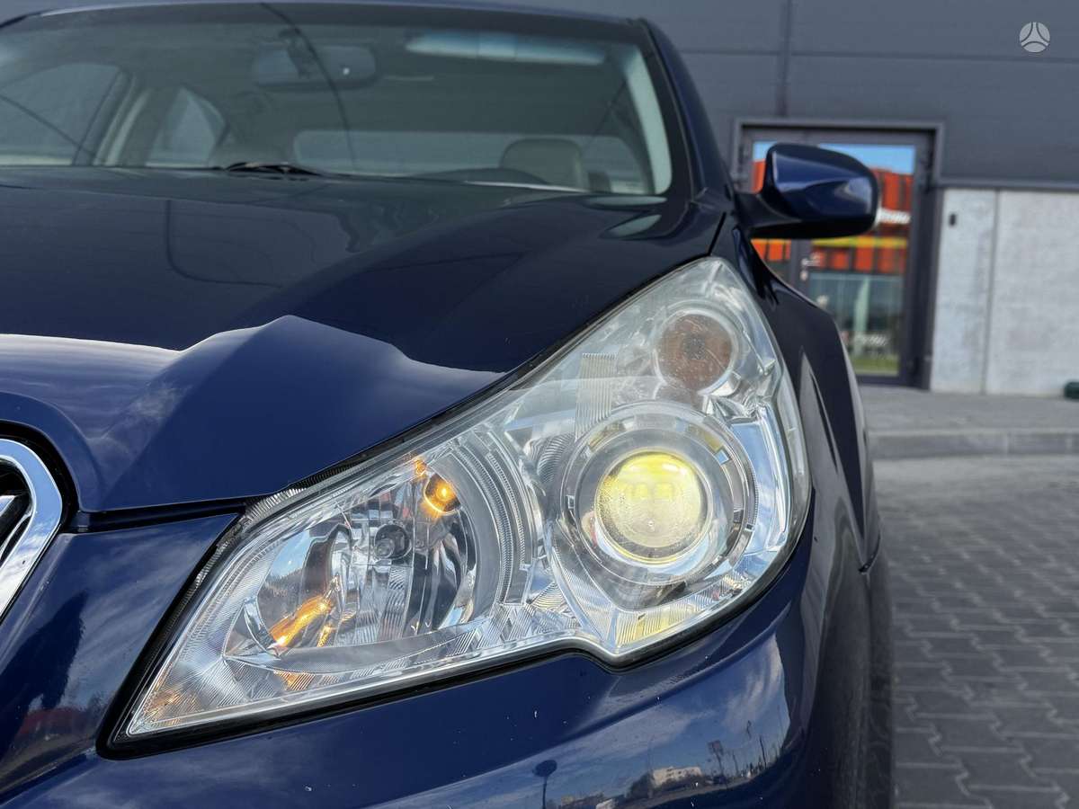 Subaru Legacy - 7