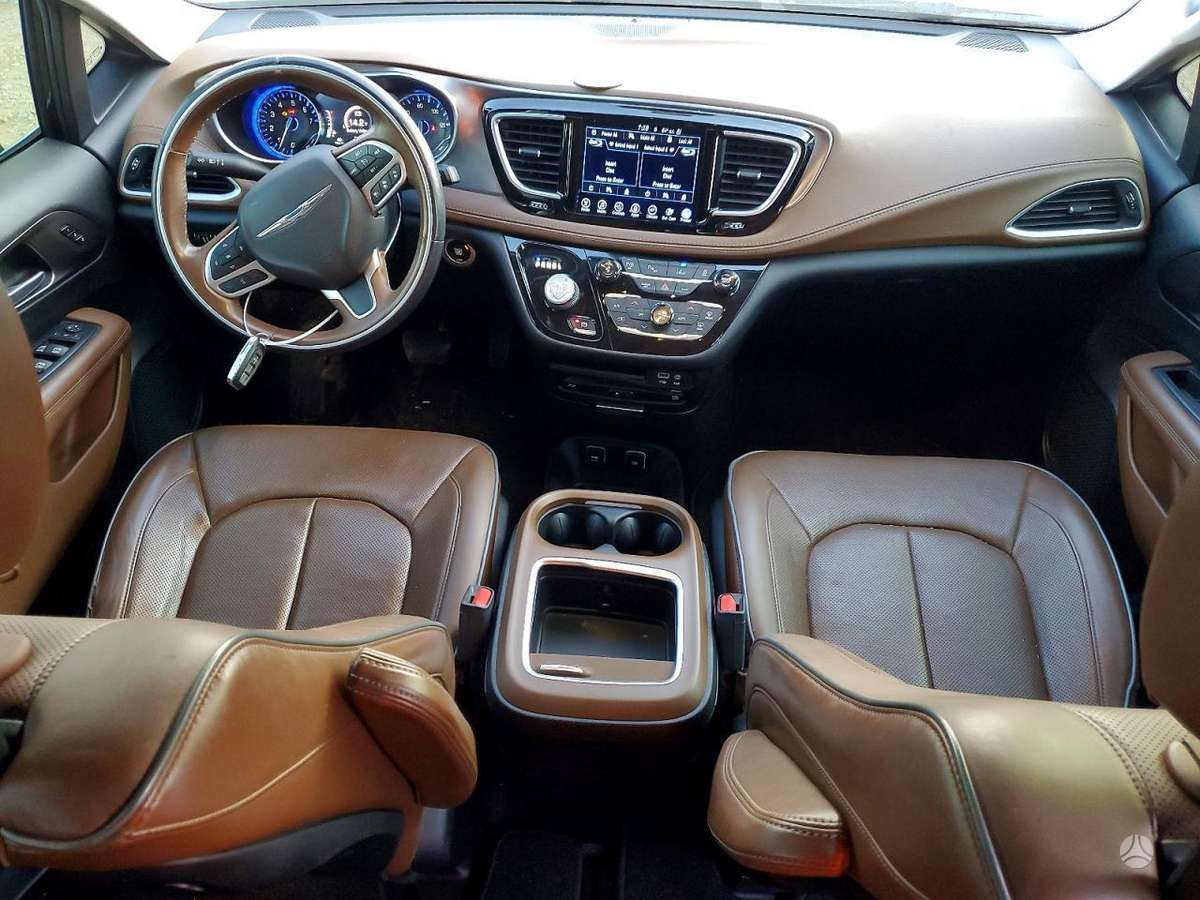 Chrysler Pacifica, 3.6 l., Минивэн