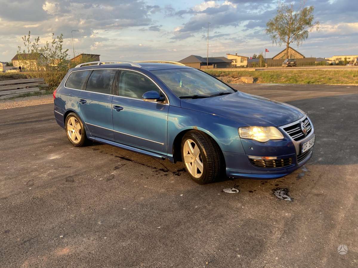Volkswagen Passat - 2