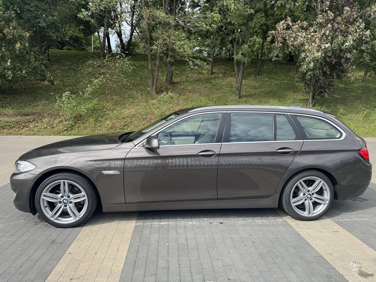 BMW 520, 2.0 l., Универсал