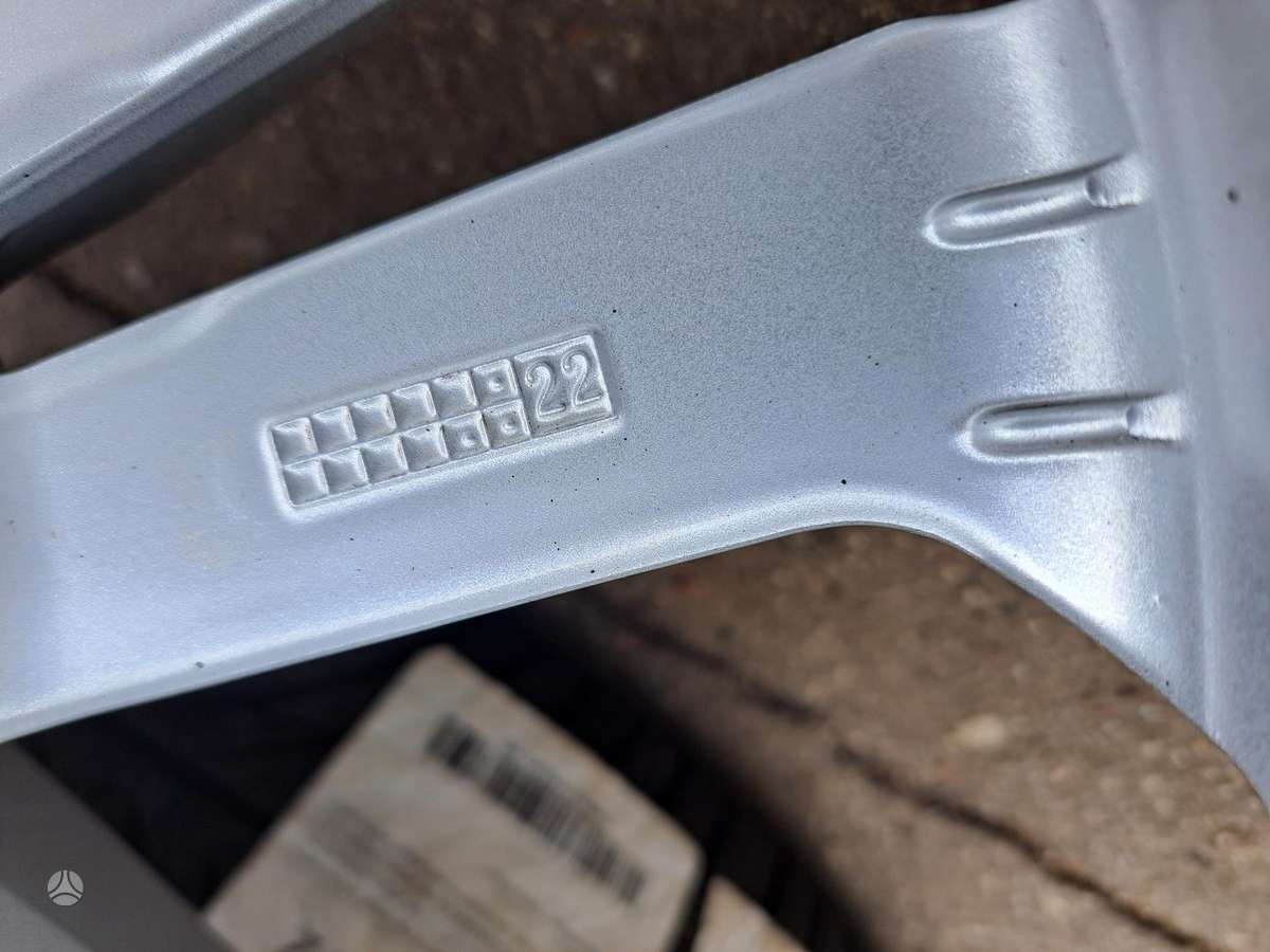 Volvo XC40, light alloy, R18
