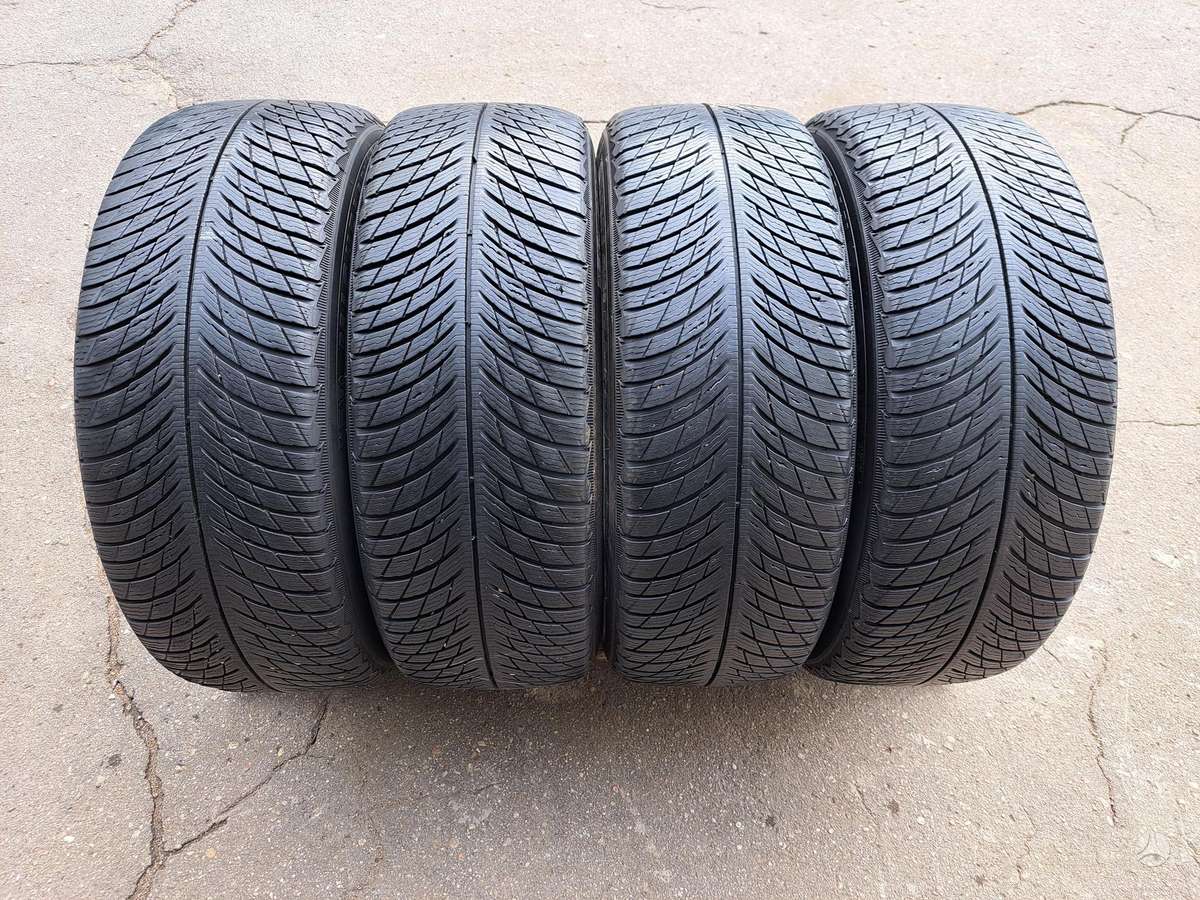 Volvo XC40, light alloy, R18