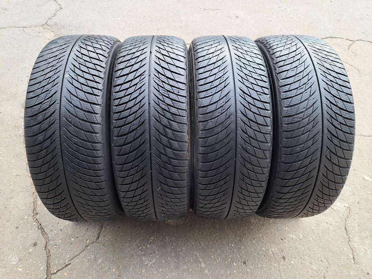 Volvo XC40, light alloy, R18