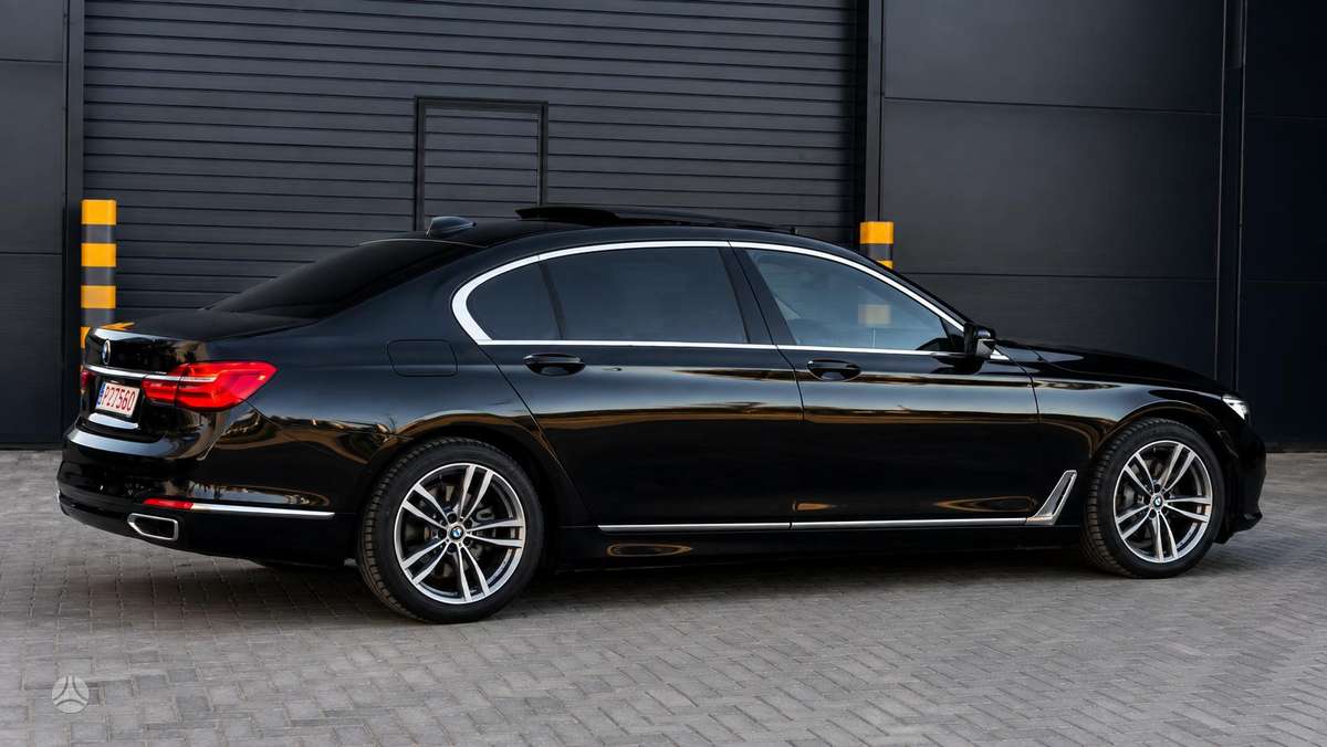 BMW 740, 3.0 l., Седан