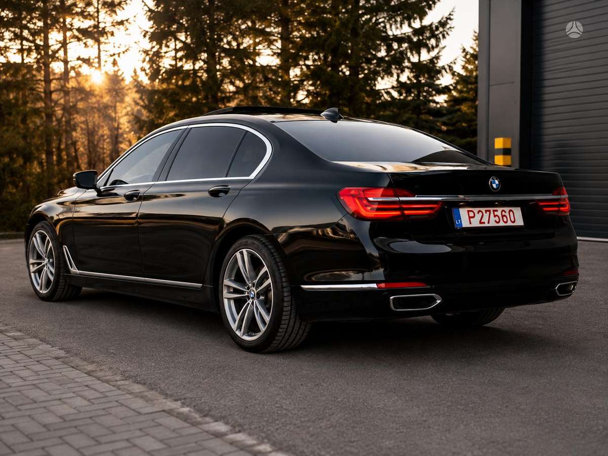 BMW 740, 3.0 l., Седан