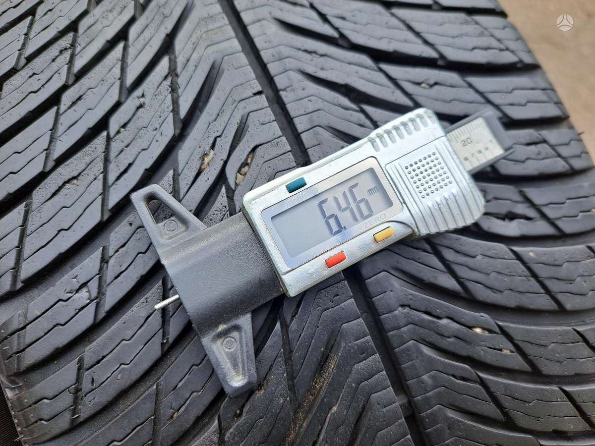 Volvo XC40, light alloy, R18