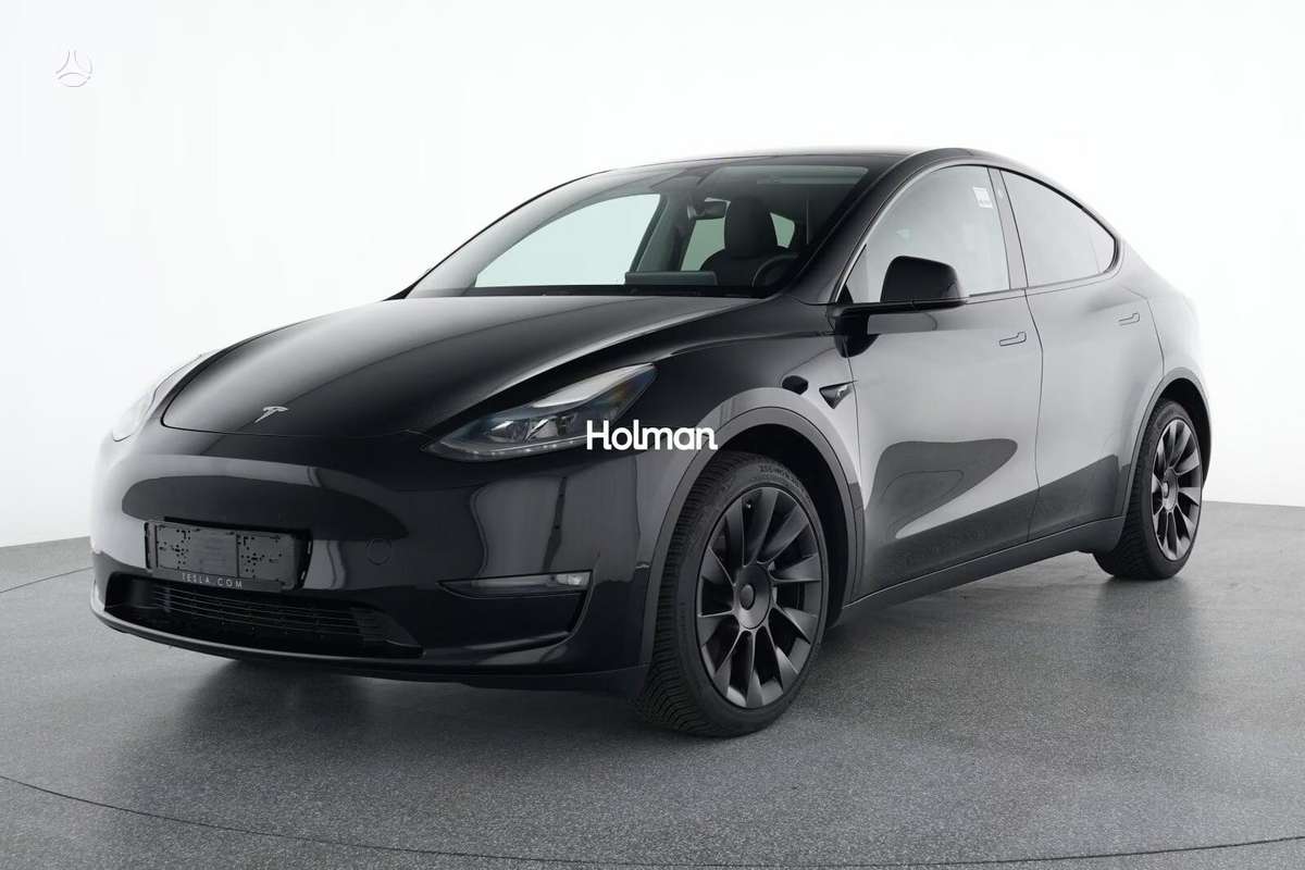 Tesla Model Y - 3