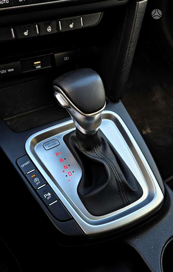 Kia Ceed, 1.5 l., Хэтчбек