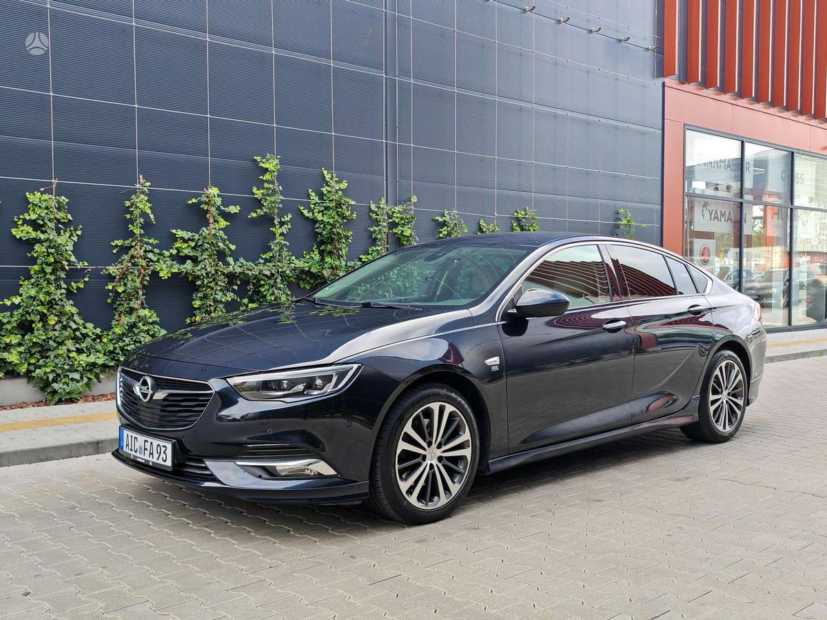 Opel Insignia, 2.0 l., hatchback