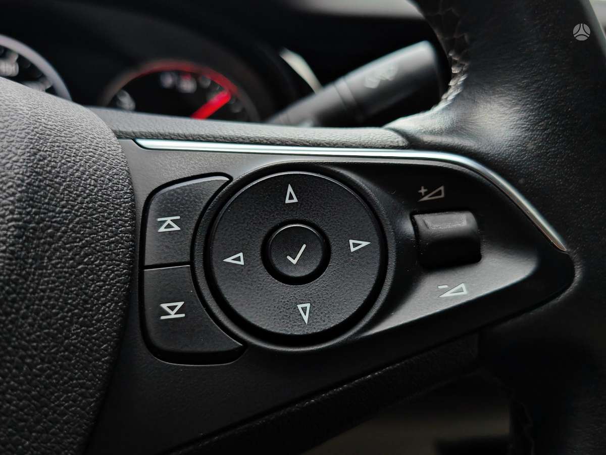Opel Insignia, 2.0 l., Хэтчбек