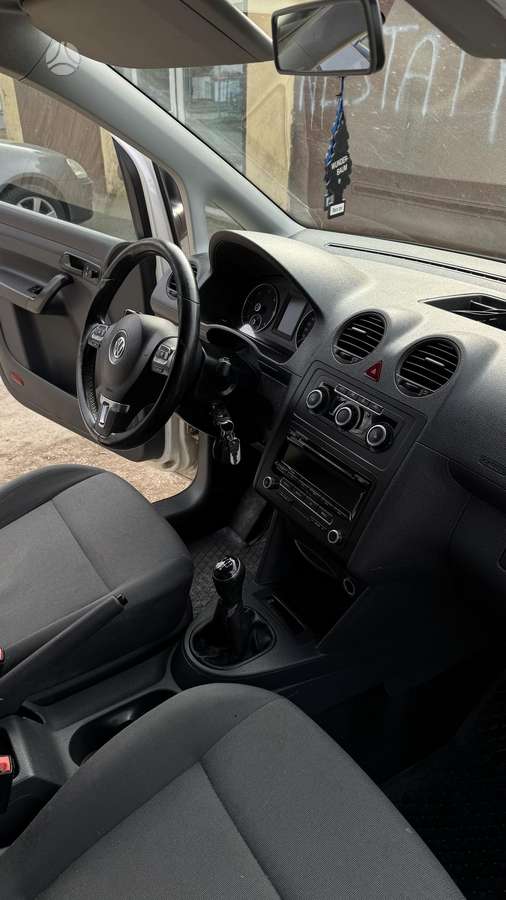 Volkswagen Caddy - 5