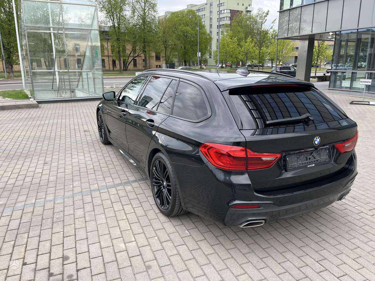 BMW 520, 2.0 l., wagon