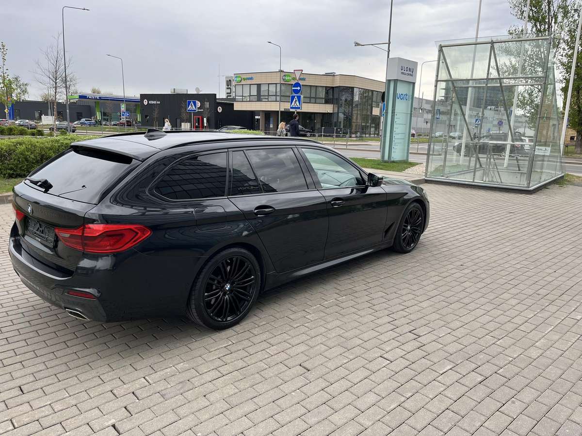 BMW 520, 2.0 l., wagon