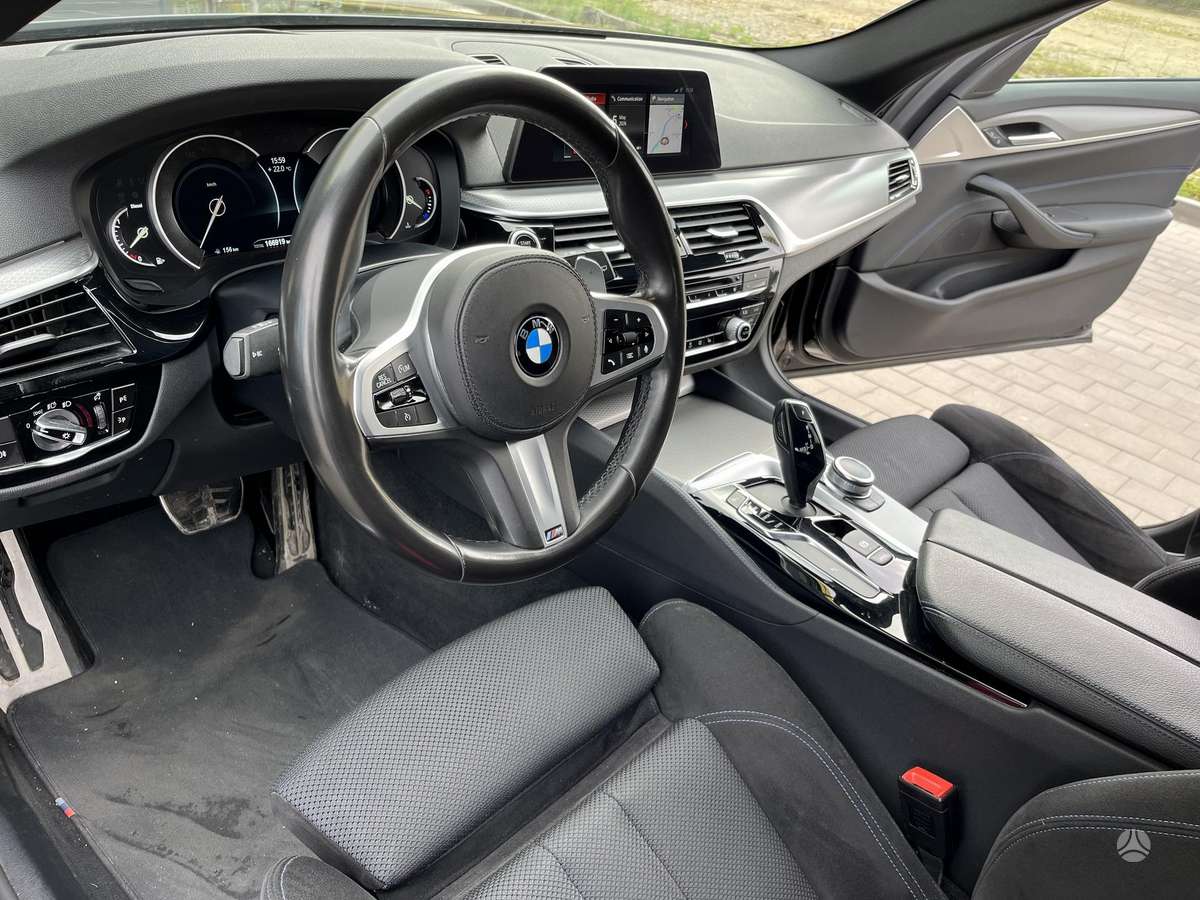 BMW 520, 2.0 l., wagon