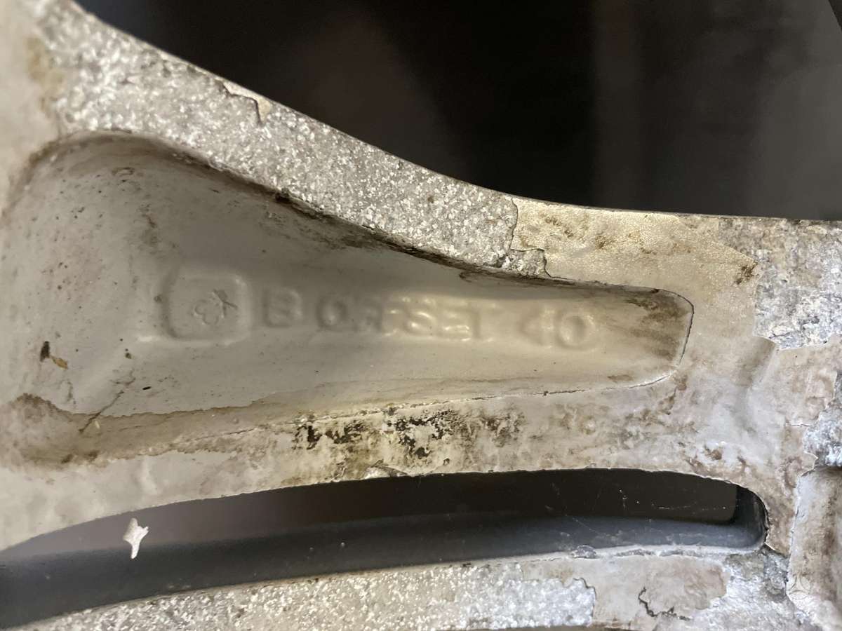 Nissan, light alloy, R17