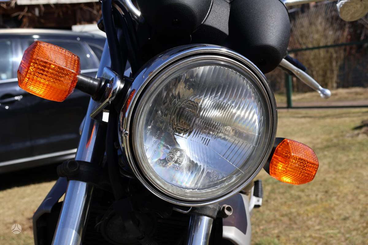 Kawasaki ER 498cc, street / classic