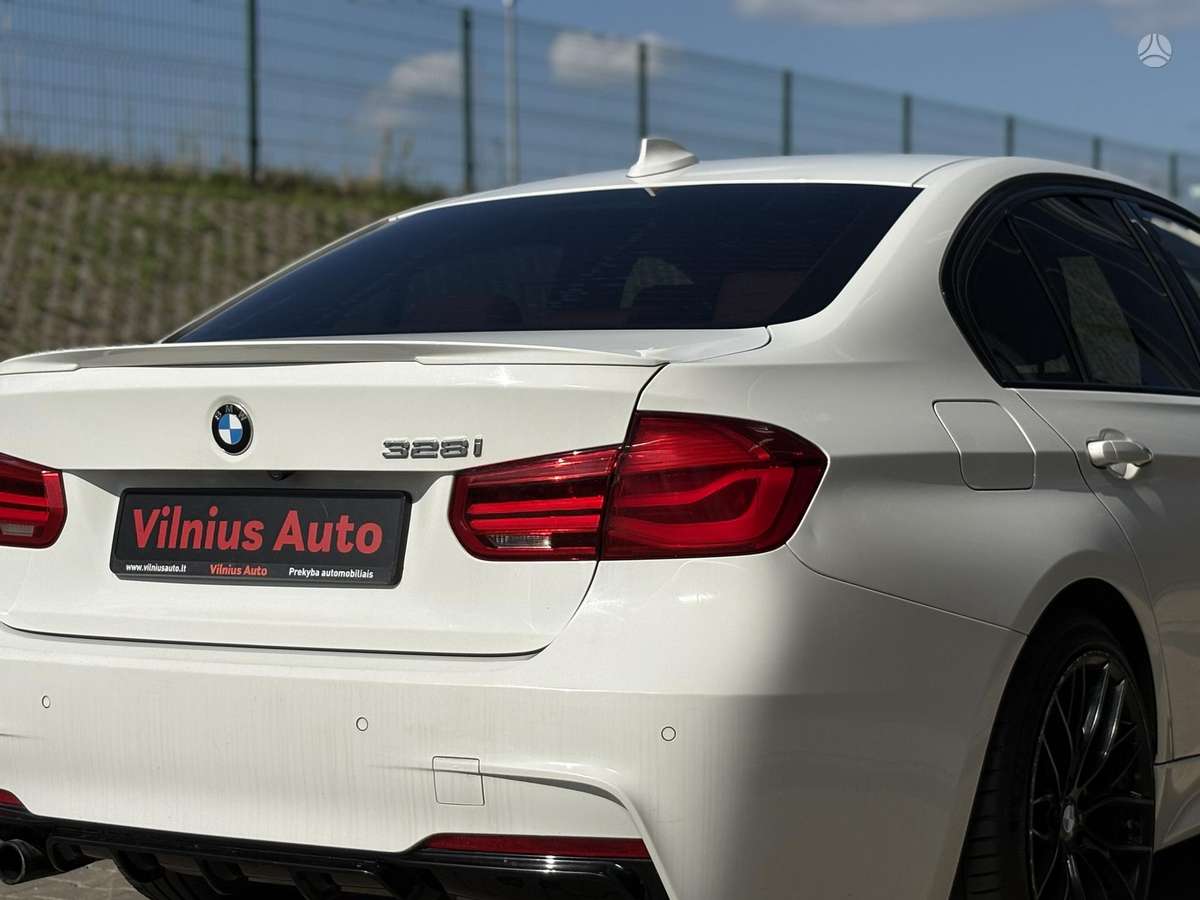 BMW 328, 2.0 l., Седан