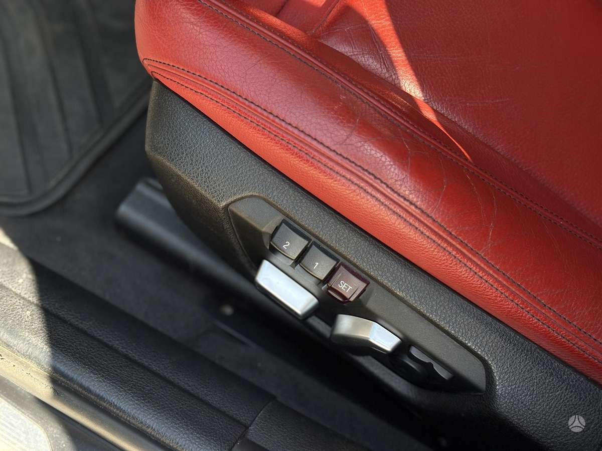 BMW 328, 2.0 l., Седан
