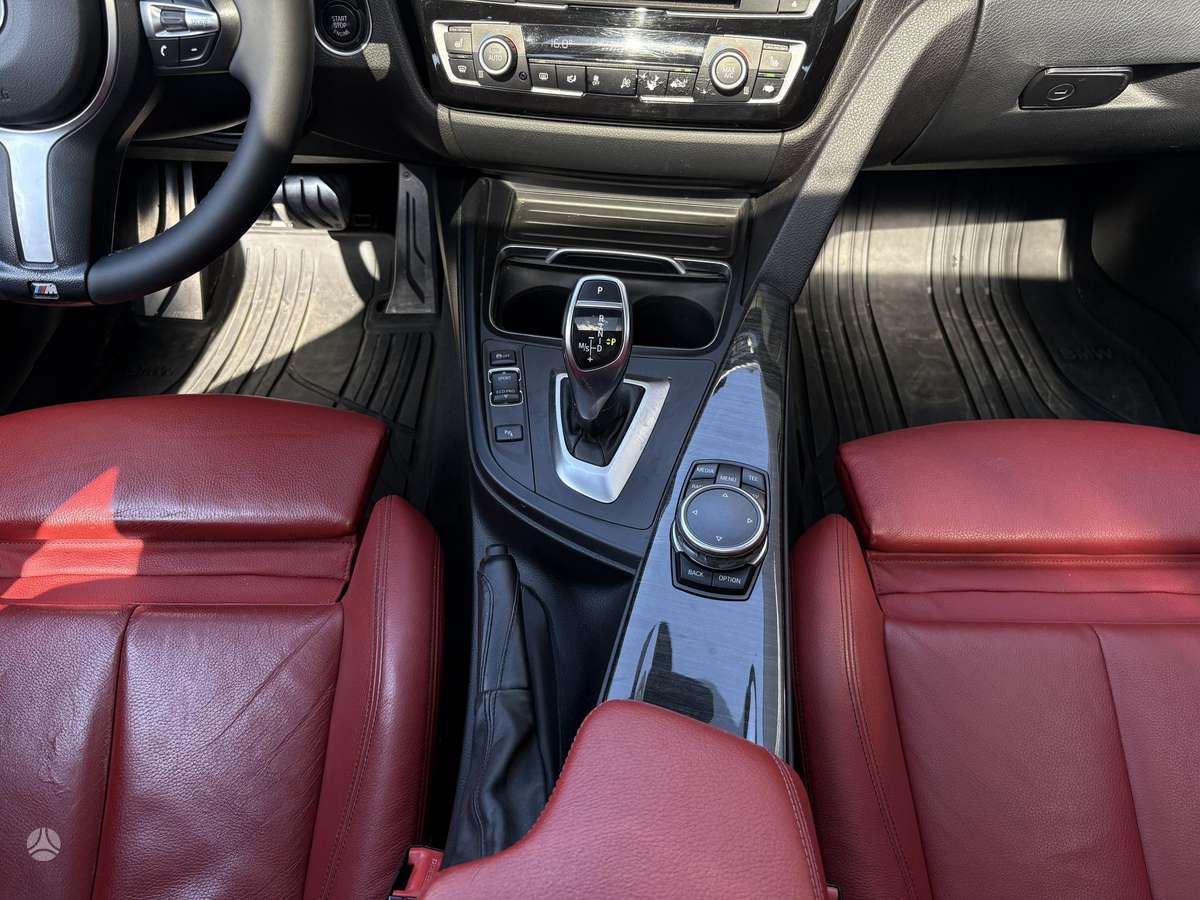 BMW 328, 2.0 l., Седан