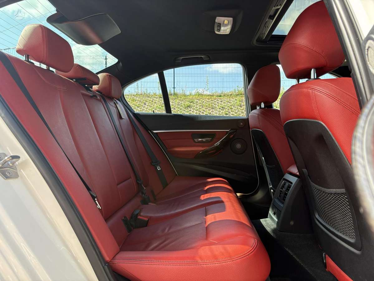 BMW 328, 2.0 l., Седан