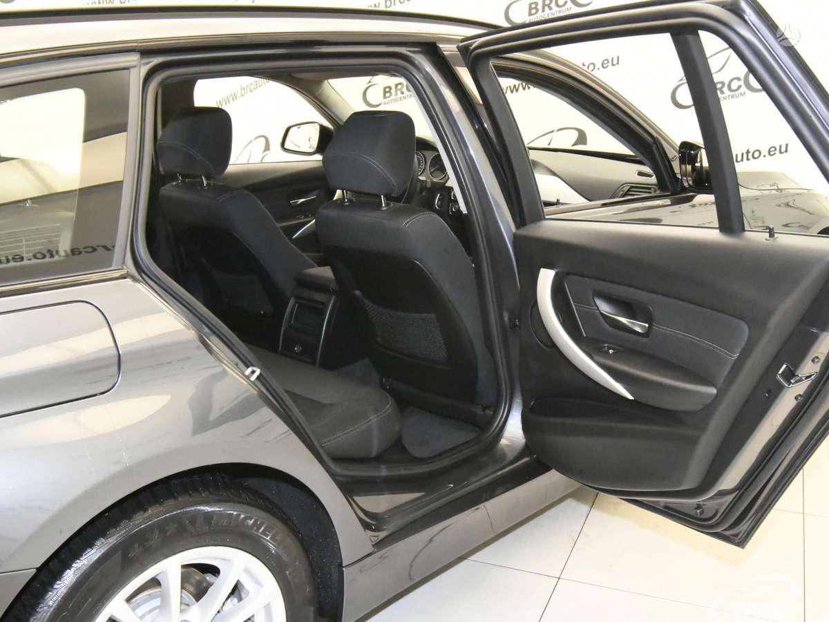 BMW 320, 2.0 l., Универсал
