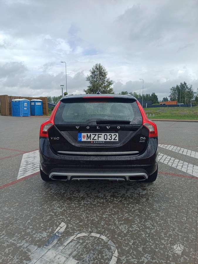 Volvo V60, 2.4 l., Универсал