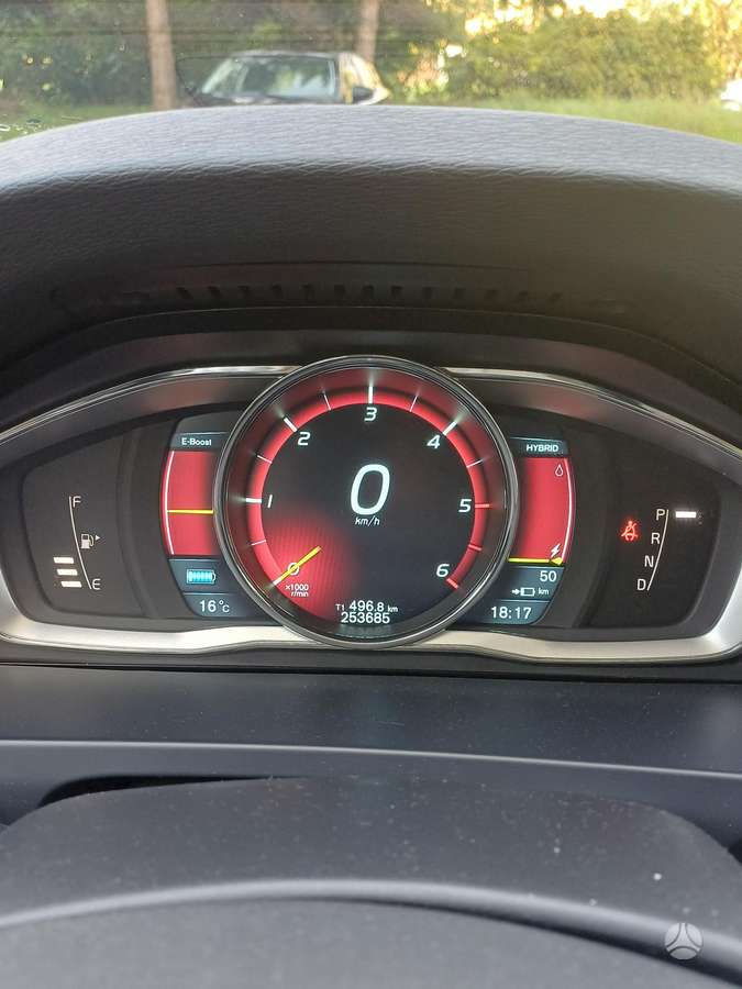 Volvo V60, 2.4 l., Универсал